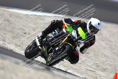 media/Sep-21-2025-TrackDaz (Sun) [[277c75b276]]/B Group/1220pm (Turn 2)/